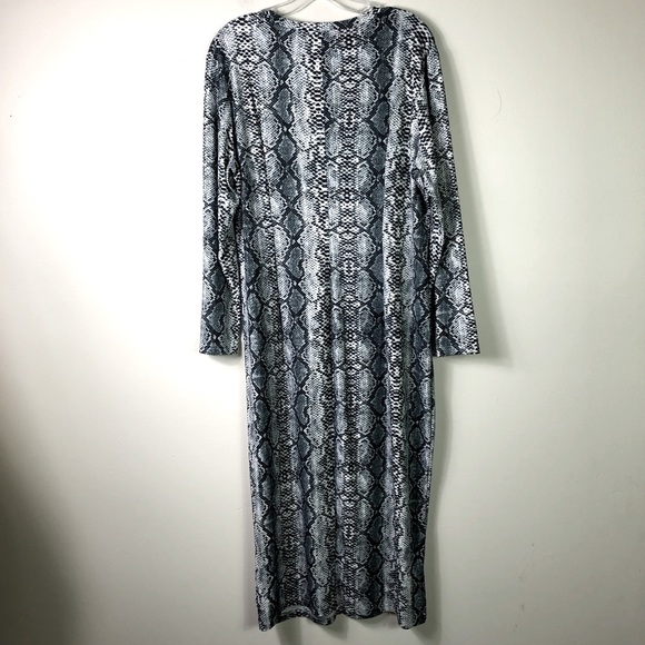 REBDOLLS Snake print, long sleeves Midi-dress - Picture 6 of 10